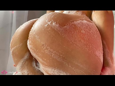 ❤️ Brunette dushda kuchli orgazm uchun vibrator bilan mushukni onanizm qiladi ❤️ seks bizda uz.91sesex101.top ﹏